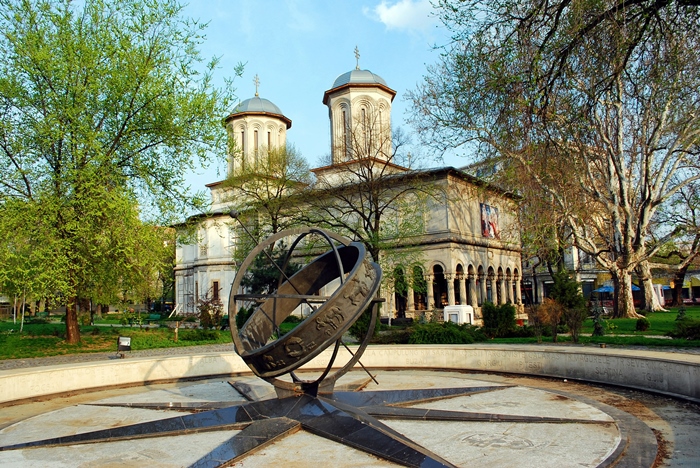 bucharest monumento singles